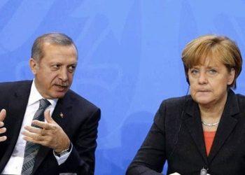 Ιδού τα ανταλλάγματα που ζήτησε ο Ερντογάν από τη Μέρκελ – Έκανα όπως μου ζήτησες και τώρα, το… αντίδωρο!