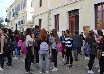 Οι μαθητές αποφάσισαν να συνεχίσουν τις κινητοποιήσεις