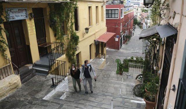 Καθολικό lockdown σε ολόκληρη τη χώρα