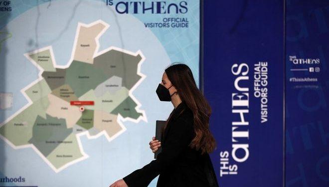 Εμβολιασμός: Οι 30αρηδες σπεύδουν να κλείσουν ραντεβού – Διευκρινίσεις για τις έγκυες