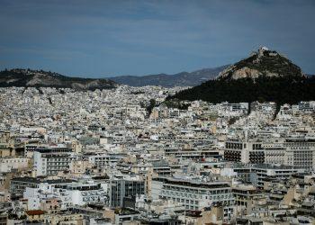 ΕΝΦΙΑ: Παγώνει για το 2021 – Ποιοι δικαιούνται μείωση 50% και ποιοι πλήρη απαλλαγή -Σε έξι δόσεις η καταβολή