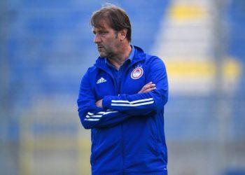 Ολυμπιακός: Τα συγχαρητήρια των Ερυθρόλευκων προς τον Μαρτίνς για τους 100 αγώνες του