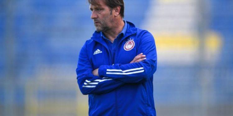 Ολυμπιακός: Τα συγχαρητήρια των Ερυθρόλευκων προς τον Μαρτίνς για τους 100 αγώνες του