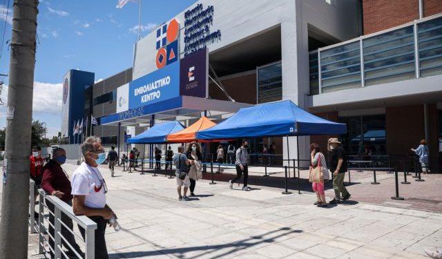 Κοροναϊός: Τέλος οι μάσκες μέσα στον Ιούλιο – Αντίστροφη μέτρηση για τα προνόμια στους εμβολιασμένους