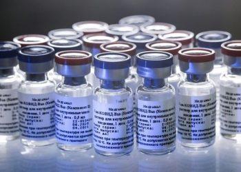 Sputnik V: Γιατί δεν έρχεται το ρωσικό εμβόλιο στην Ευρώπη