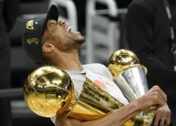 Γιάννης Αντετοκούνμπο: Τι σημαίνει το όνομά του και μια απάντηση σε όσους το “έκαναν λάθος”