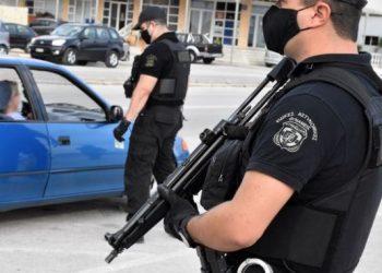 Τρόμος στου Ζωγράφου: Άνδρας μαχαίρωσε περαστικούς – Τέσσερις τραυματίες