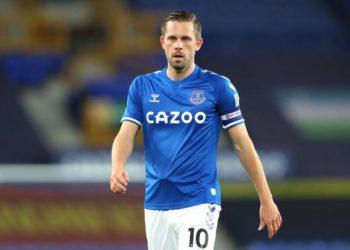 Σοκ στην Αγγλία: Ύποπτος για αδικήματα που σχετίζονται με παιδοφιλία ο Σίγκουρντσον