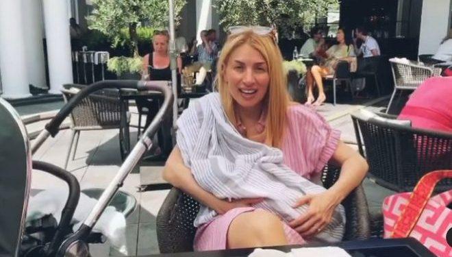 Μαρία Ηλιάκη: Θήλασε δημόσια την κόρη της και έχει ένα μήνυμα για όσους σχολίασαν αρνητικά