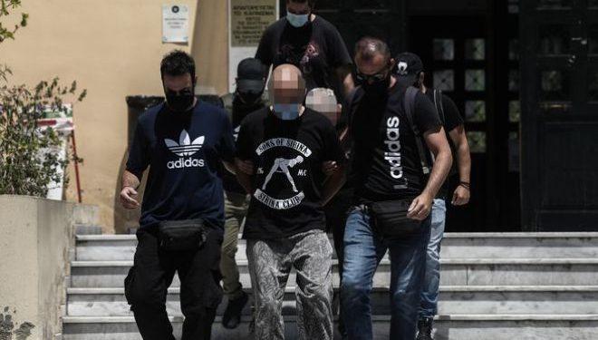 Ηλιούπολη: Η Α. Λεγάκη αποκάλυψε ότι ο αστυνομικός έδινε κοκαϊνη στην 19χρονη και ότι της στερούσε την τροφή