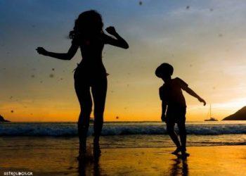 Τα 5 ζώδια που έχουν τις περισσότερες πιθανότητες να κάνουν σχέση τον Ιούλιο