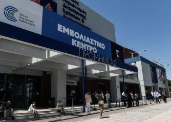 ΣτΕ: “Όχι” στο να παγώσει προσωρινά ο υποχρεωτικός εμβολιασμός