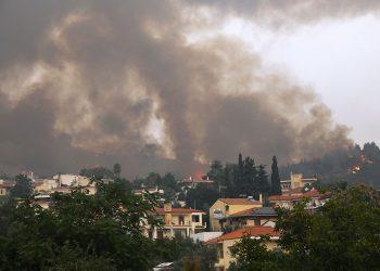 Φωτιές: Αγώνας δρόμου για την επόμενη ημέρα – Εντός του μήνα οι πρώτες πληρωμές