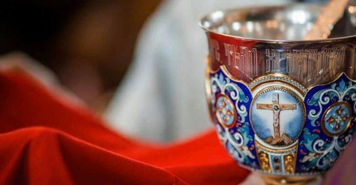 Χαμός με ιερέα στην Αχαΐα -Δεν κοινωνούσε έγκυο γιατί… δεν είχε παντρευτεί