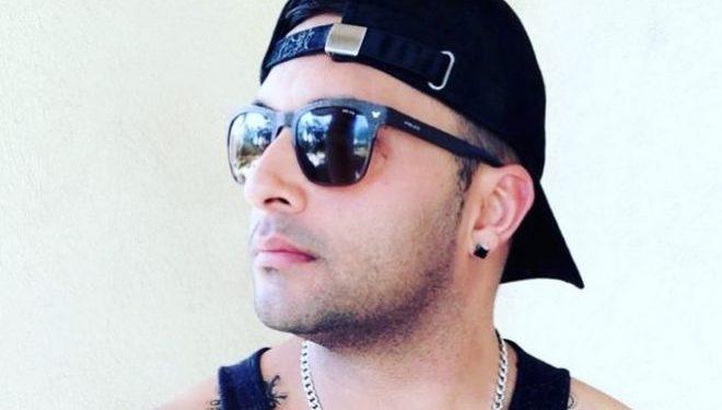 Δε φοβάμαι, αθλούμαι”: 40χρονος αντιεμβολιαστής μουσικός πέθανε από κορονοϊό