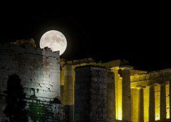 Πανσέληνος του Αυγούστου: Ελεύθερη είσοδος σε 120 αρχαιολογικούς χώρους και μουσεία