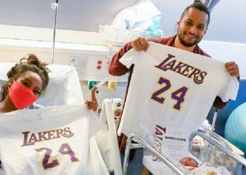 Οι Λέικερς τίμησαν τα μωρά που γεννήθηκαν την ίδια μέρα με τον Μπράιαντ