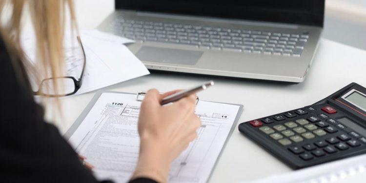 MyDATA: Αναλυτικά τι ισχύει από αύριο για επιχειρήσεις και επαγγελματίες