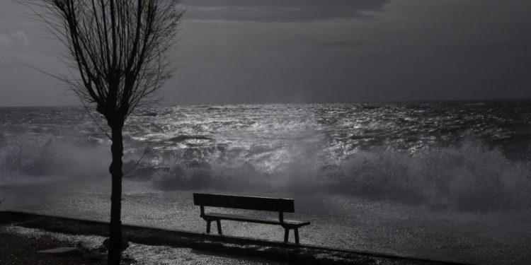 Καιρός – Ισχυροί άνεμοι στο Αιγαίο, θα φτάσουν τα 7 μποφόρ – Πού θα βρέξει