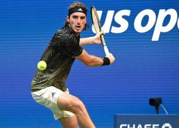 Τσιτσιπάς – «Η σιωπή και η μοναξιά μπορούν να οδηγήσουν σε πρόοδο»