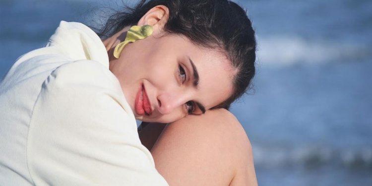 Η Παυλίνα Βουλγαράκη στο Faliro Summer Theater