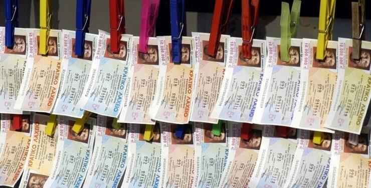 Αποδείξεις-Λαχεία με κέρδη έως 100.000 ευρώ!