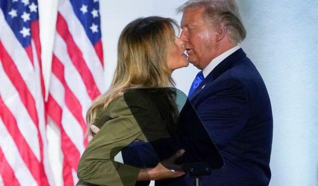 Μελάνια – Αποκαλύψεις για τη «Ραπουνζέλ του Λευκού Οίκου» – Οι απιστίες Τραμπ και η άξεστη συμπεριφορά του