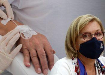 Της απαγόρευσαν τη χημειοθεραπεία, γιατί… ήταν ανεμβολίαστη