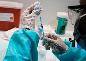 Κρήτη: Έκαναν πενταπλή δόση του εμβολίου σε νεαρή γυναίκα