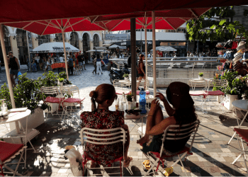 Πανελλαδικό «λουκέτο» στην εστίαση αύριο, Τρίτη 16 Νοεμβρίου