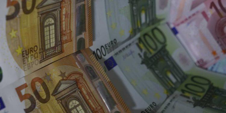 Αναδρομικά συνταξιούχων ως 3.294 ευρώ – Στην τελική ευθεία οι αποφάσεις