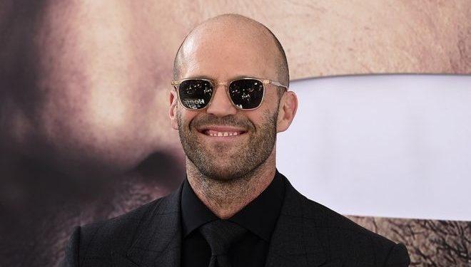 Θεσσαλονίκη: Ελληνίδα βλέπει τον Τζέισον Στέιθαμ και φωνάζει “Θα πέσω κάτω, I love you”