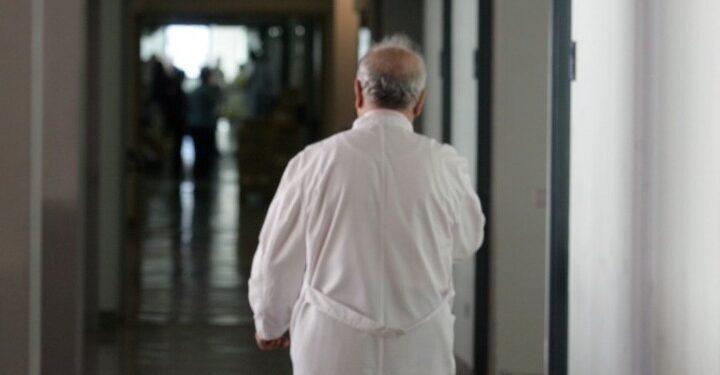 Επιδόθηκαν τα φύλλα πορείας στους ιδιώτες γιατρούς για αντιμετώπιση της πανδημίας.