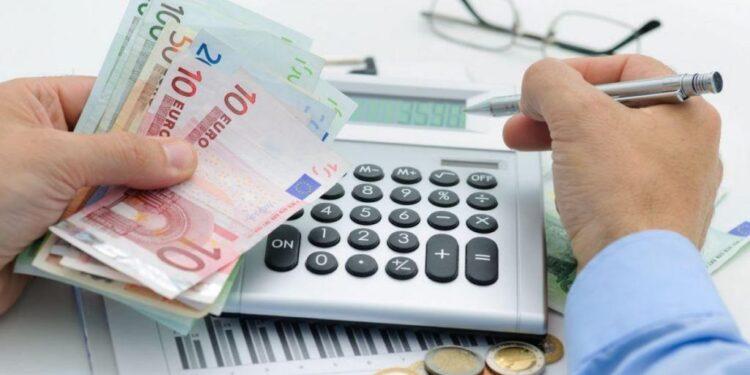 Χρέη: «Παράθυρο» για μεταπήδηση από τις 24 στις 72 δόσεις – Αδειάζει η κλεψύδρα για την υποβολή αιτήσεων.