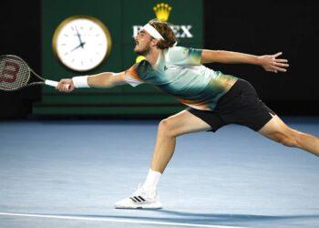 LIVE BLOG, Στέφανος Τσιτσιπάς: Έχασε το πρώτο σετ στο tie break – Τρομερή μάχη με τον Μεντβέντεφ.