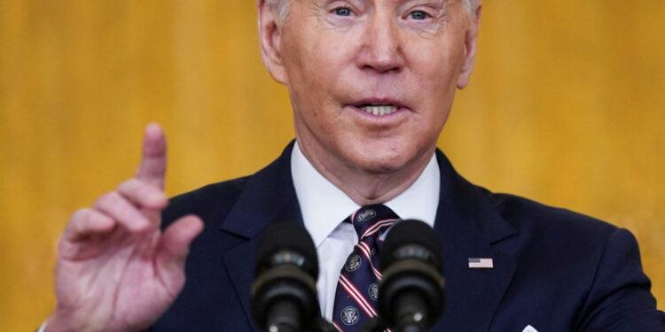 Διάγγελμα Μπάιντεν: σκληρή ρητορική, περιορισμένες κυρώσεις, προετοιμασία για τη ρήξη