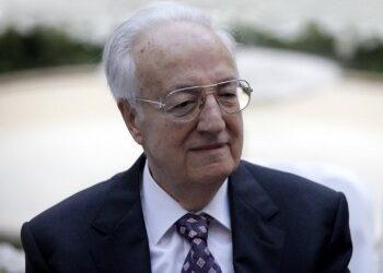 Πέθανε ο Χρήστος Σαρτζετάκης.