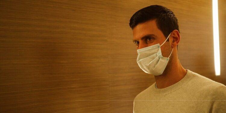 Τζόκοβιτς: Προτιμά να χάσει Ρολάν Γκαρός και Γουίμπλεντον παρά να εμβολιαστεί.