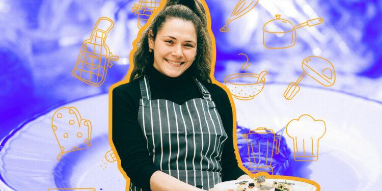 H Αφροδίτη Γεωργιάδου μαγειρεύει με ποντιακά προϊόντα και συνταγές.