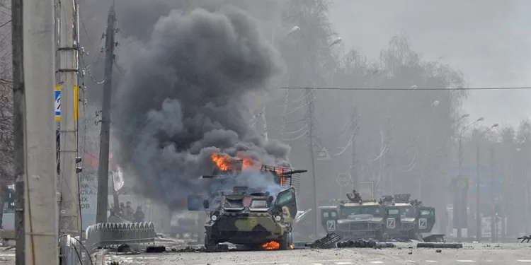 Πόλεμος στην Ουκρανία: Οι Ρώσοι βομβαρδίζουν πολίτες στο Χάρκοβο – Δεκάδες άμαχοι νεκροί