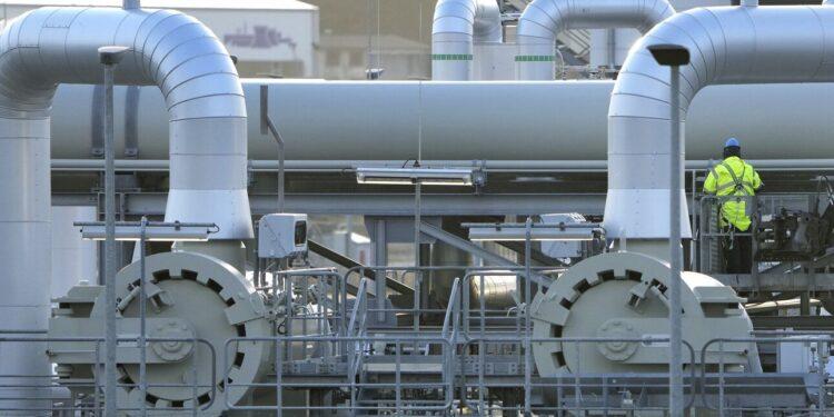 Ουκρανική κρίση – Γερμανία: Αναστέλλει την πιστοποίηση του Nord Stream 2.