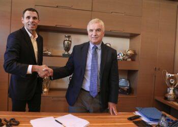 ΕΘΝΙΚΗ ΕΛΛΑΔΟΣ Εθνική Ελλάδος: Νέος προπονητής κι επίσημα ο Πογέτ.