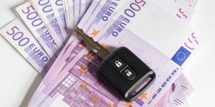 Τέλη κυκλοφορίας: Έρχονται πρόστιμα – Ποιοι γλιτώνουν την πληρωμή.