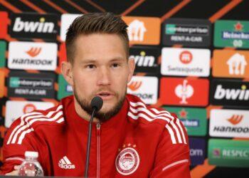 Βατσλίκ: “Η ομάδα που θα περάσει αύριο θα πετύχει πολλά στη διοργάνωση”