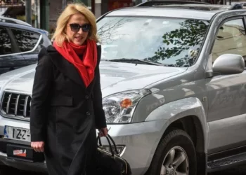 Μάνδρα: Καταδίκη της Ρένας Δούρου για τις φονικές πλημμύρες ζήτησε η εισαγγελέας.