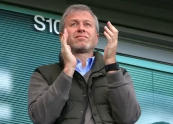 Αμπράμοβιτς – Τσέλσι: «Πήρα την απόφαση, πουλάω την ομάδα».