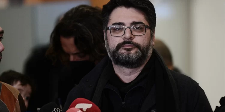 Έφτασε στην Ελλάδα ο πρόξενος Ανδρουλάκης: «Οι Ρώσοι βρίσκονται σε αδιέξοδο, όσο συνεχίζεται αυτό χτυπιούνται άμαχοι».