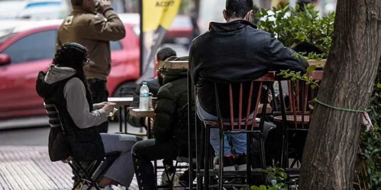 Άρση μέτρων: Εβδομάδα αποφάσεων – Όλο το σχέδιο της κυβέρνησης.