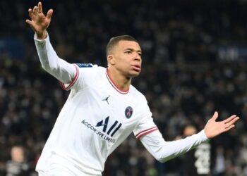 Παρί: «Μυθική» πρόταση 200 εκ. ευρώ στον Eμπαπέ.