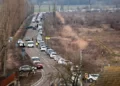 Πόλεμος στην Ουκρανία: Σφαίρες δέχθηκε το ελληνικό κομβόι πριν φτάσει στη Ζαπορίζια – Την Πέμπτη ο νέος γύρος διαπραγματεύσεων.